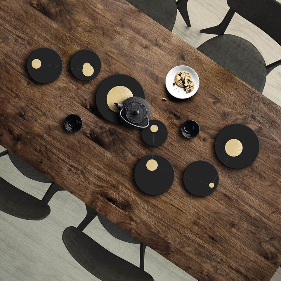 Dessous de plat élégant noir et gold forme de constellation Grande Ourse design Ibride