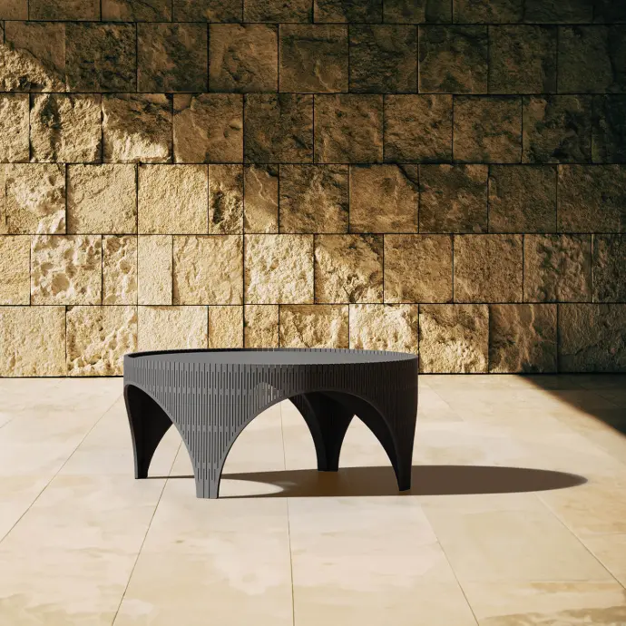 Table basse noire réaliséee par le designer Belge Frederick Delbart