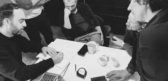 L'équipe d'Ibride travail en collaboration avec le designer Frederik Delbart